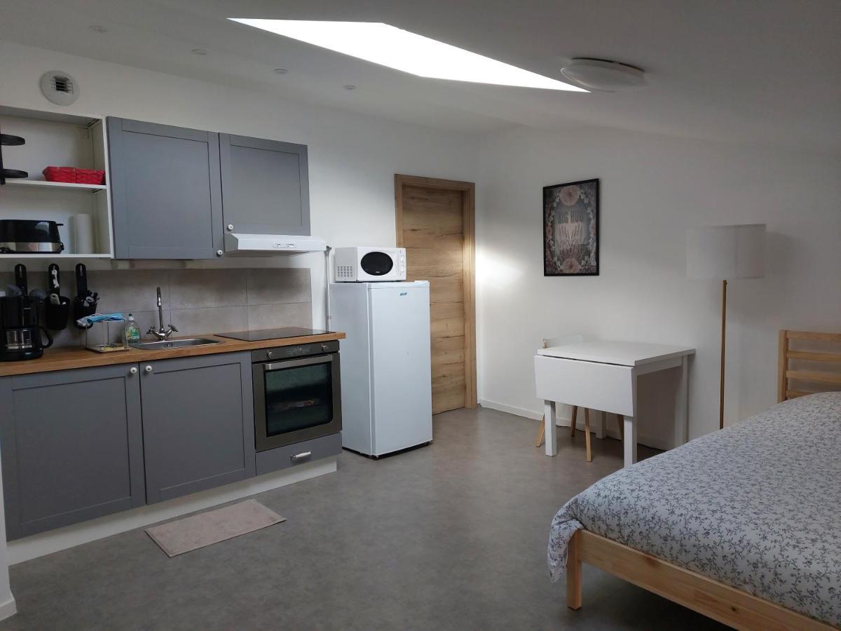 Corny-sur-Moselle Studio Mezzanine Tout Confort מראה חיצוני תמונה